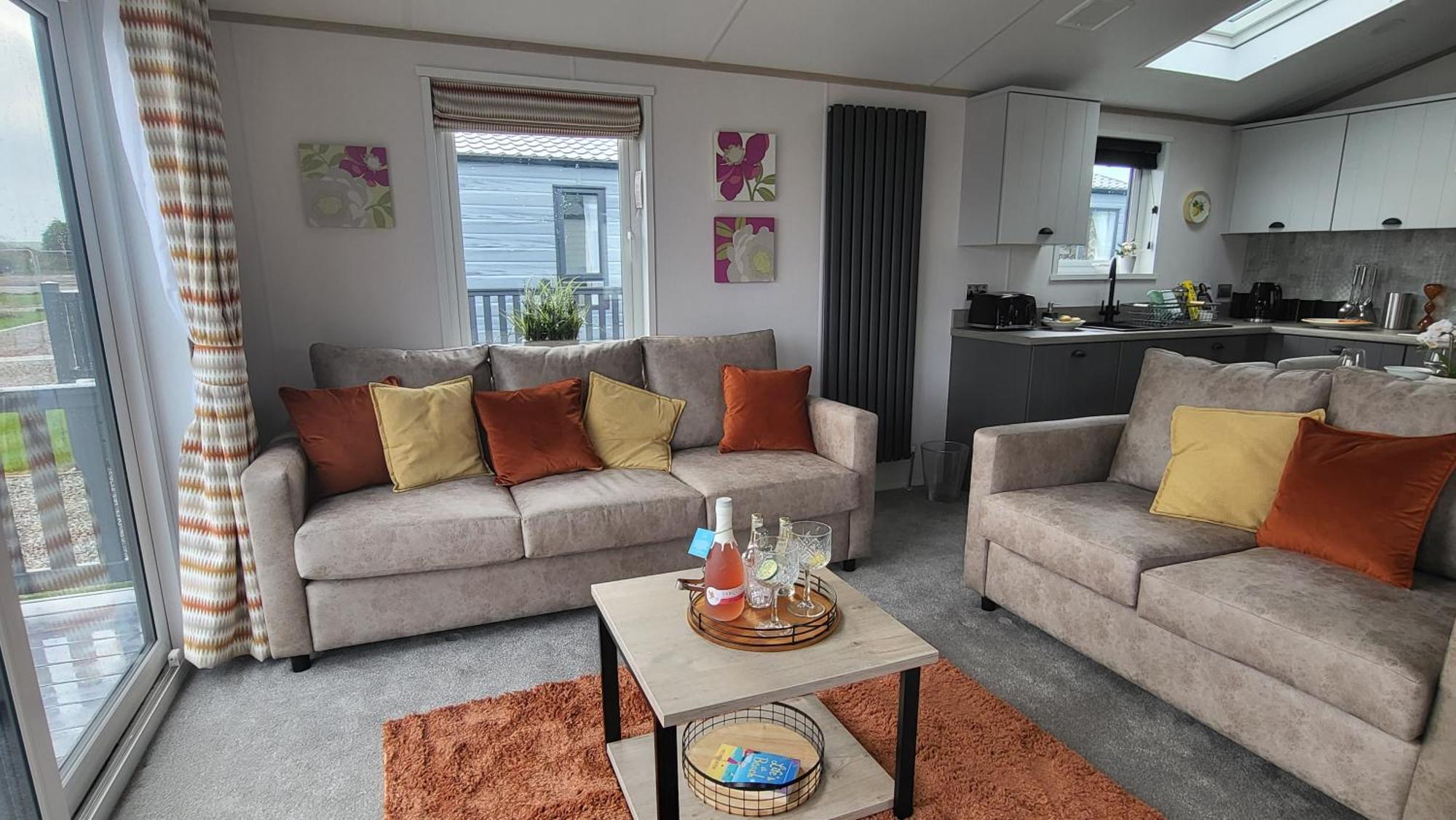 Honeycomb Lodge - Holiday Home 5 Min From Padstow Kültér fotó